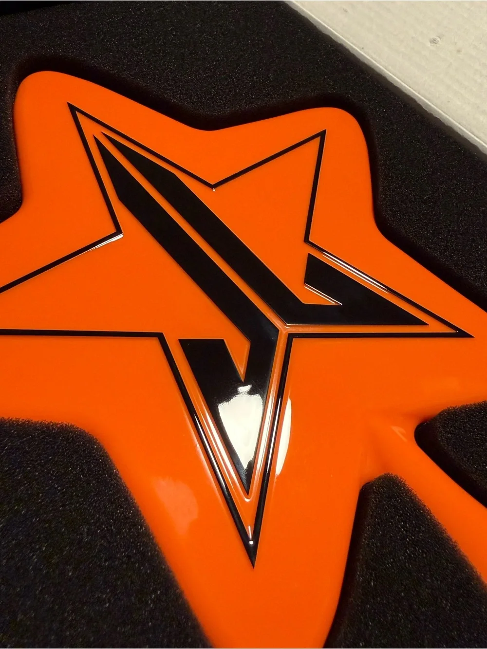 Jeffree Star 2020 Halloween Mystery box hand mirror, orange and black